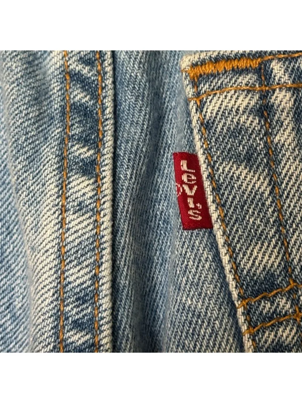 Women's Denim Jeans Levi's 501 Vintage 1990s Button Fly Light Wash Size 28 X 30 - Picture 6 of 12